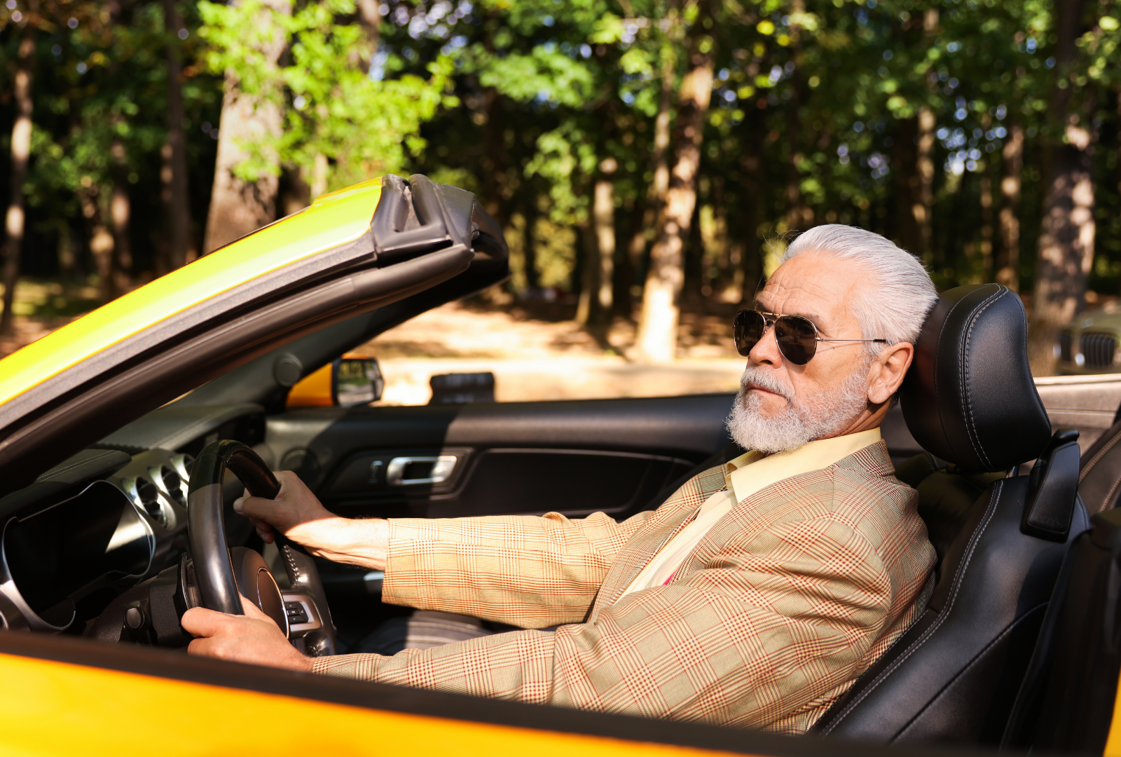 Game Days and Tailgating: Sunglasses for All-Day Outdoor Wear