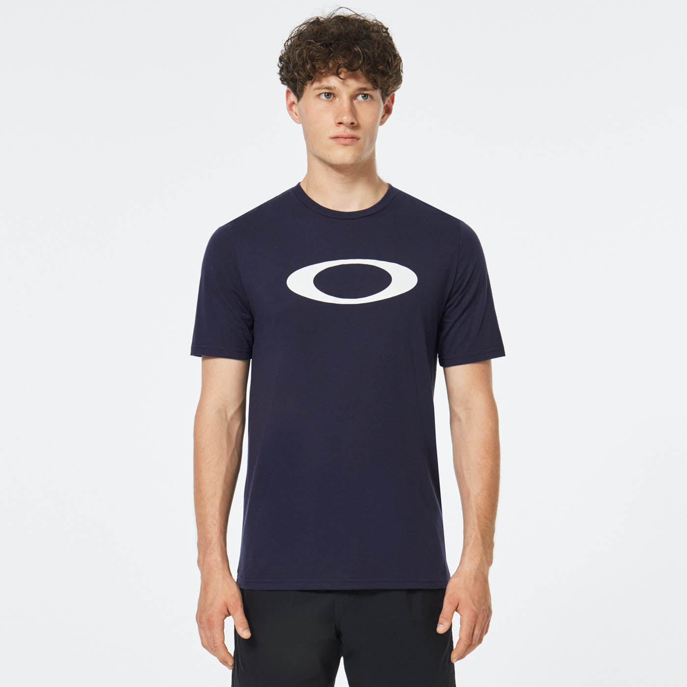 457132 O-BOLD ELLIPSE