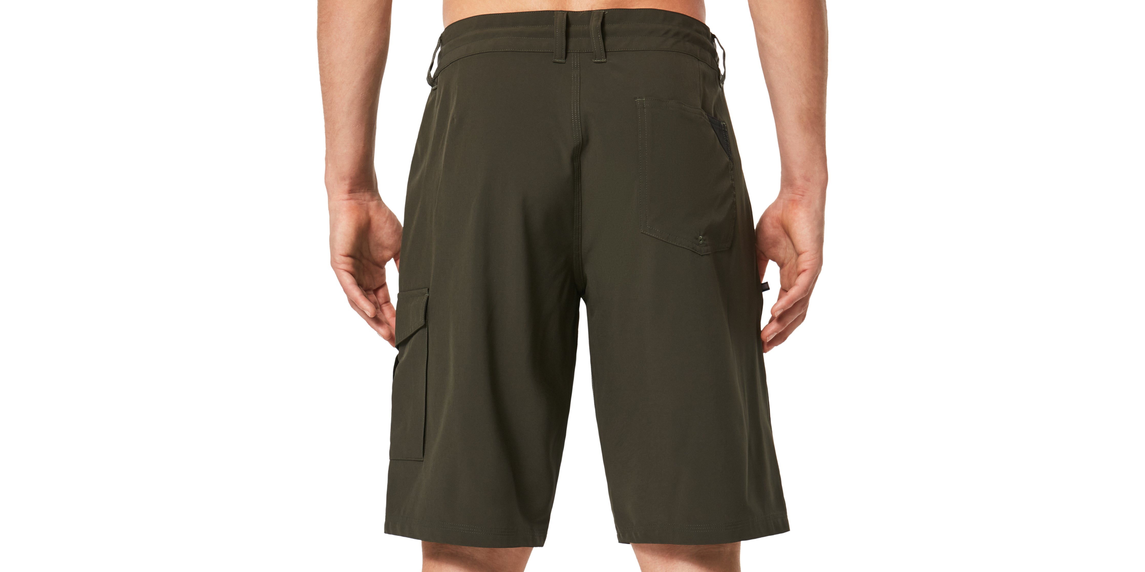 FOA402207 CRUISER CARGO 21 RC HYBRID